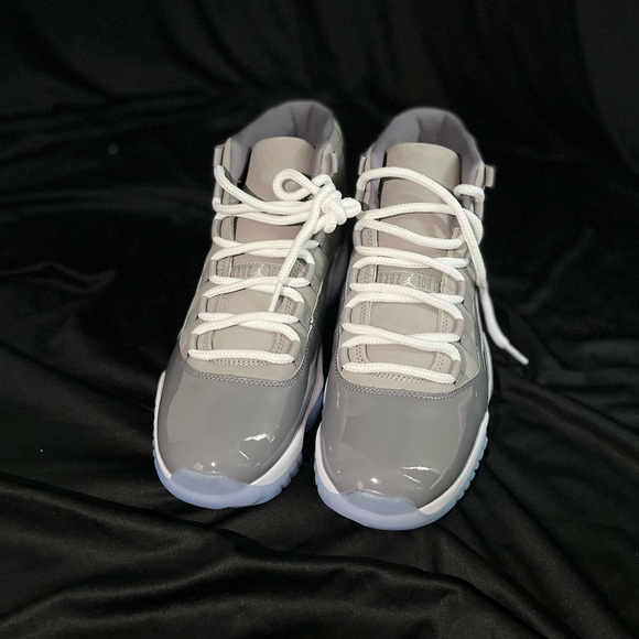 Air Jordan 11 Retro Cool Greys - Picture 3 of 7